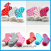 Custom 2015 novas meias de veludo de algodão de inverno de malha macia interna